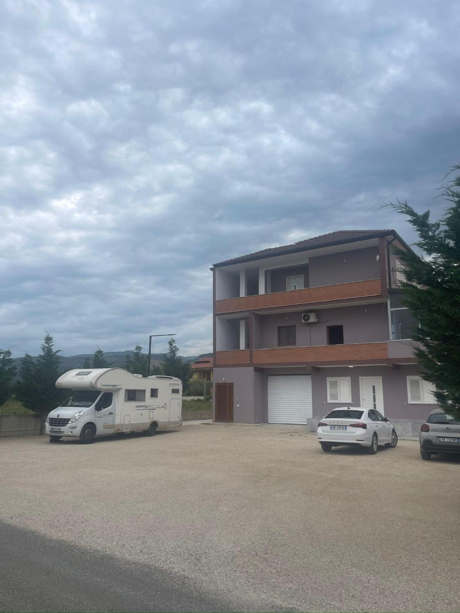 Alessio Rooms Kruja Экстерьер фото